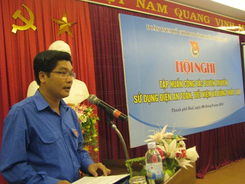 Đồng chí Nguyễn Chí Tài - Ủy viên BCH Trung ương Đoàn, Bí thư Tỉnh Đoàn phát biểu chỉ đạo tại Hội nghị